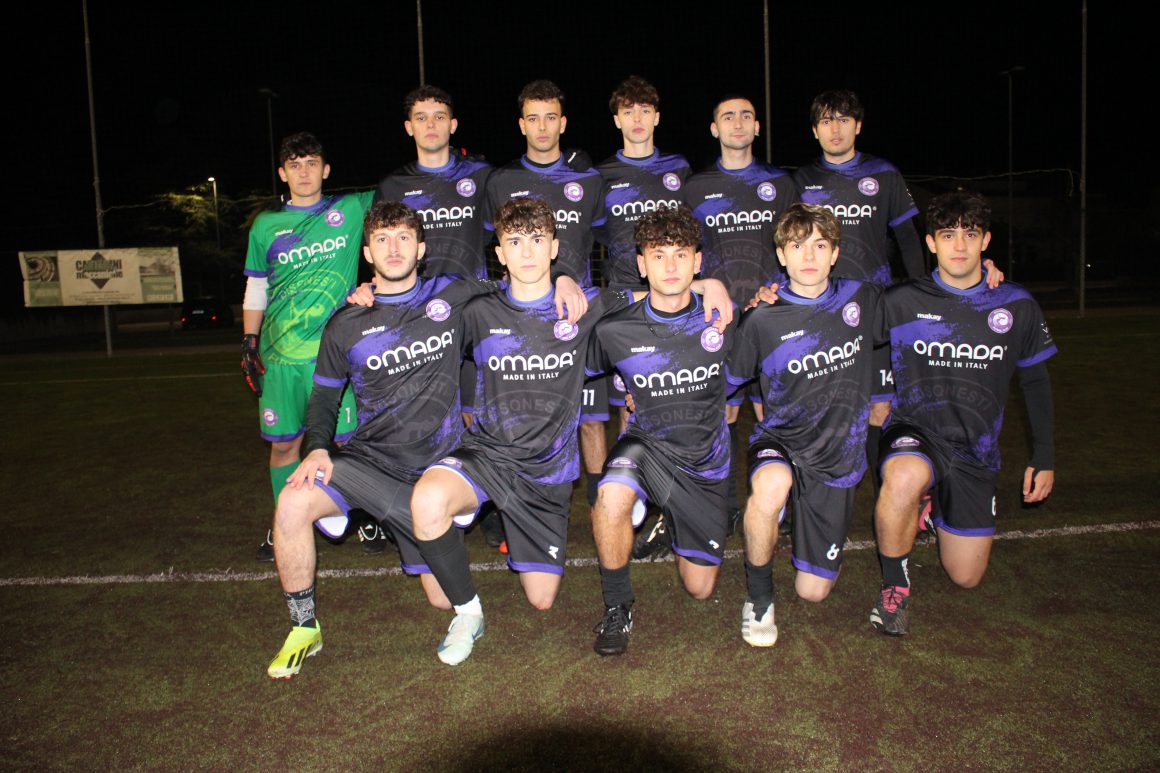 Gold Cup 7 Lega 1: I Disonesti volano sulle ali dell’entusiasmo!